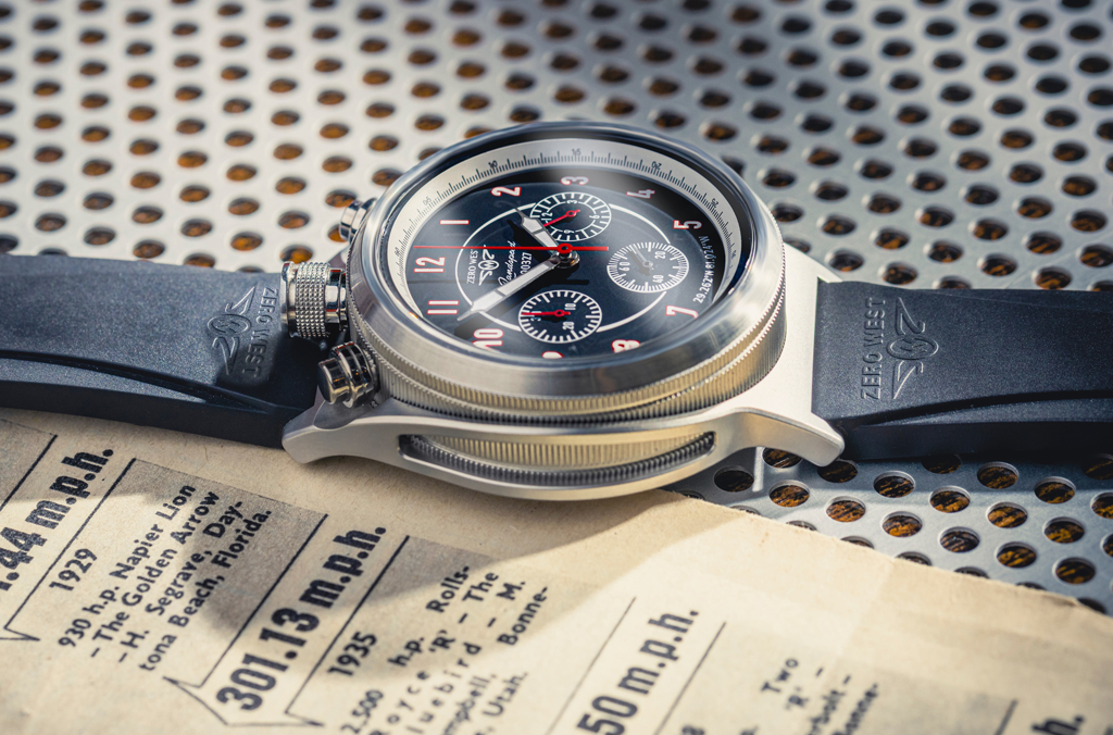 LS-2 watch on black rubber strap